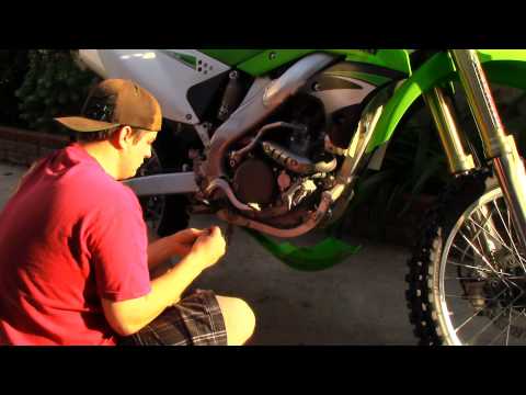 HOW TO INSTALL A CYCRA FULL ARMOR SKID PLATE (2007 KX250F)