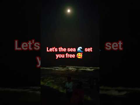 Happiness😊comes in waves 🌊🥰  #shorts #seabeach  #peace #love #fun #enjoy #masti #happy #trending