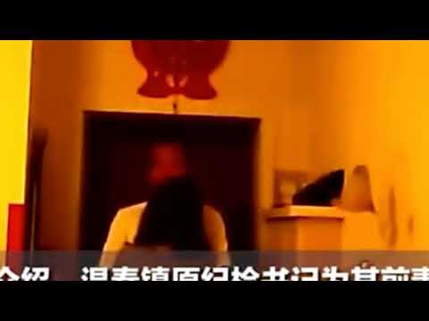 Мужчина снял на видео измену жены с мэром города