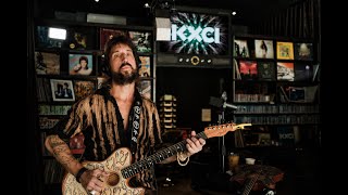 Joseph Arthur, &quot;Make It True&quot; Live on KXCI