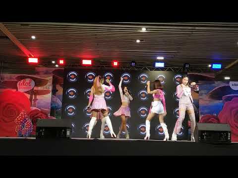 ESTTELLA : Loco @ Idol Exchange "Idol In Wonder Land" - MBK【4K】