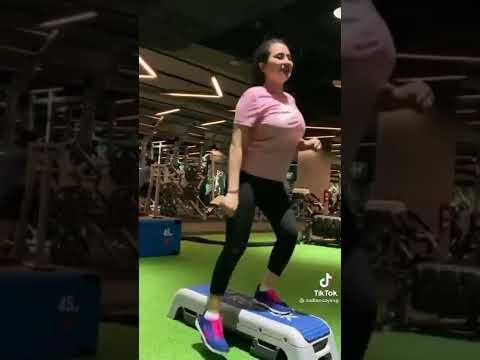 TIK TOK HOT BUGIL BIKIN SANGE #5