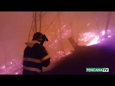 2017-09-06 PISTOIA - INCENDI,VIGILI FUOCO IN AZIONE TUTTA NOTTE