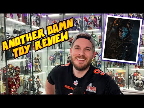 SIXTH SCALE FIGURE REVIEW: Toys Battalion Raven Blade aka CORVUS GLAIVE!