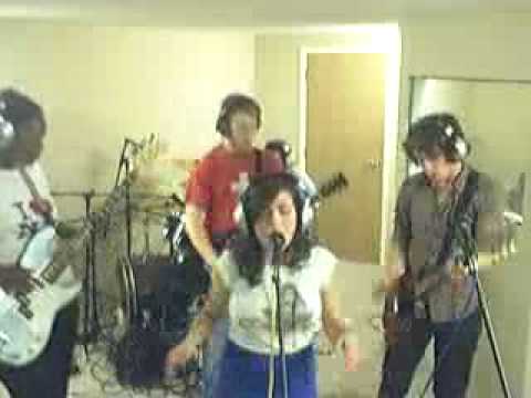 Kids Love Lies -  Under The Bed (Earwax Session Version)
