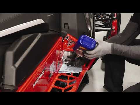 850 INDY VR1 Chaincase Fluid Replacement - Polaris Snowmobiles