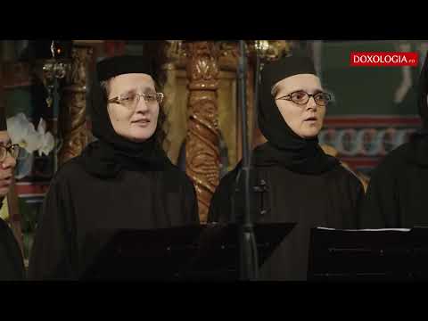 Corul maicilor de la Mănăstirea Paltin-Petru Vodă – Colindăm colind
