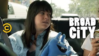 Broad City - Abbi's Drew Barrymore Impression
