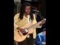 TRACY CHAPMAN & BUDDY GUY - Ain't No Sunshine