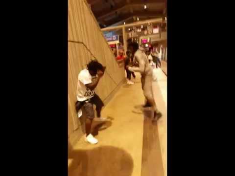Czarne bydło w metrze