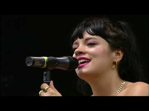 Lily Allen - Littlest Things (Live At Glastonbury 2007) (VIDEO)