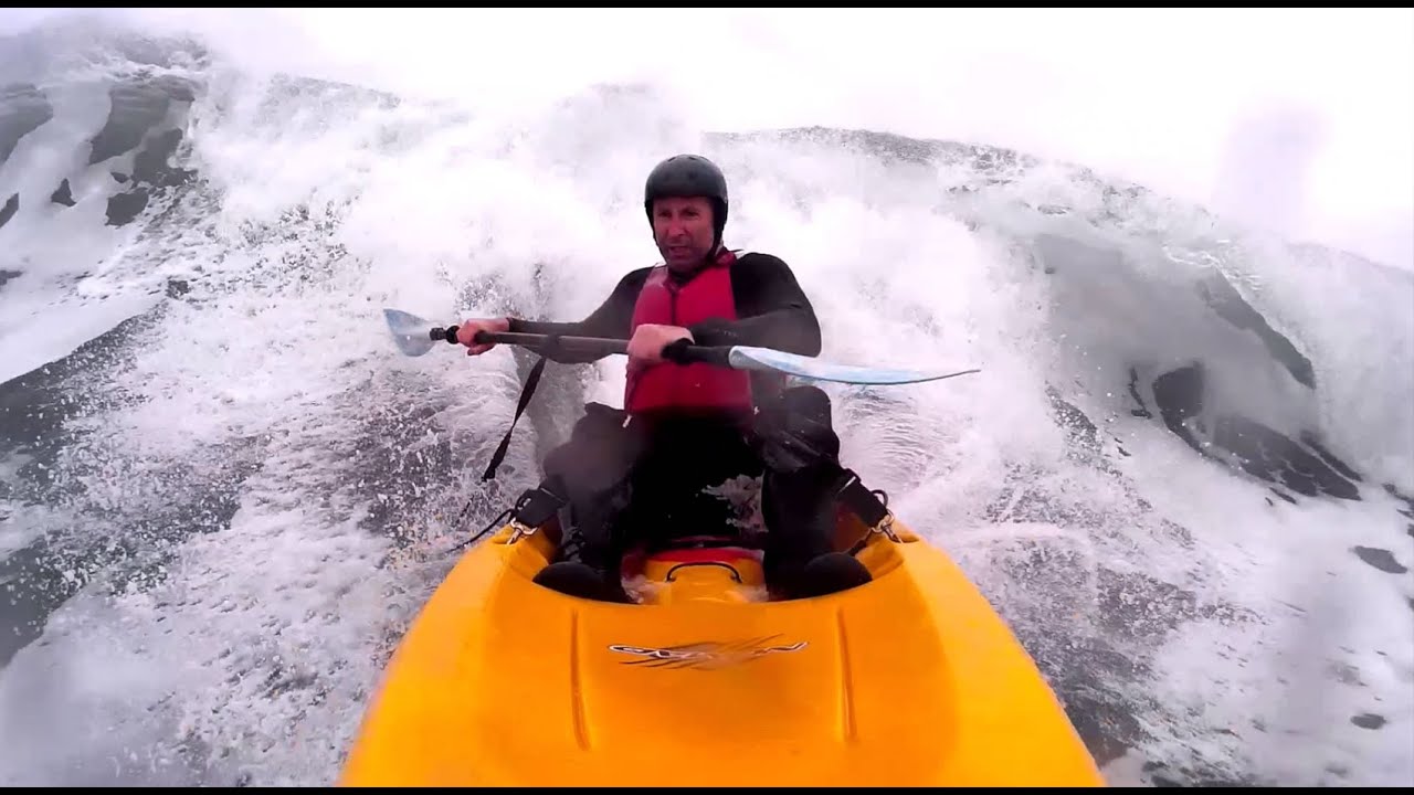 Sit on kayak surfing - Feelfree Nomad - Croyde Devon 2015