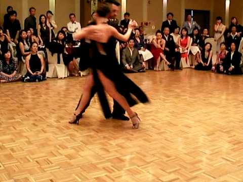 2009 Seoul Tango Festival Grand Milonga - Javier Rodriguez y Stella Misse 03