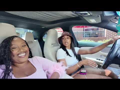 LETTING THE PERSON IN FRONT OF US PICK WHAT WE EAT FOR 24 HOURS !! (DAYSHA & TI FINALLY BACK) !!