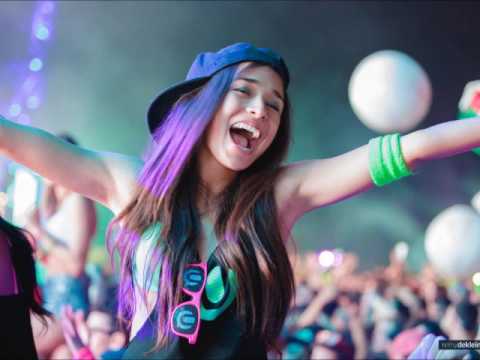 Arty & Mat Zo VS Bright Lights (3LAU, Paris & Simo) - Escape the Rebound (MASHUP MIX)