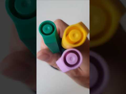 Simply lila acrylic flowers