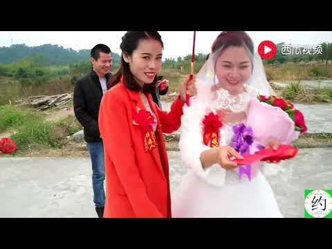 广东农村结婚习俗第一次见，新娘见人就派红包，媒婆太抢镜