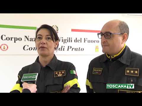 2020-01-27 PRATO - BEFANA POMPIERI DONA 800 EURO A  LA FORZA DI GIÒ