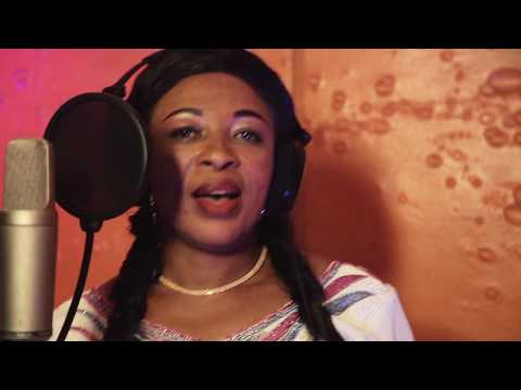 JUSTINE SAFI - BANA CONGO (CLIP OFFICIEL)