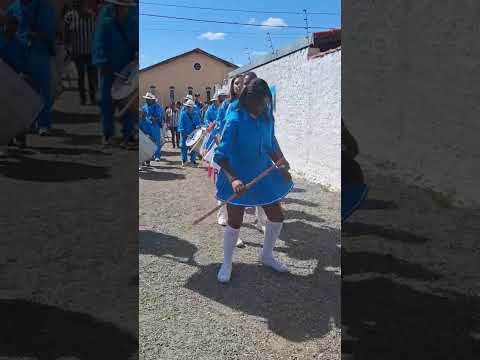 Festa em Espírito Santo do Dourado 4