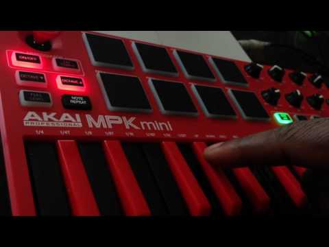 Akai MPK Mini MKii Arpeggiator Note Repeat Tutorial @BruhLuuhMusic