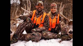 165 LEE & TIFFANY LAKOSKY - Mach 10, Velvet Bucks, Standing Corn Ground Blinds, and Tree Hinge...