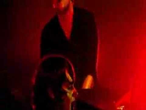 Keane - Snowed Under (Live in Chicago 2005)