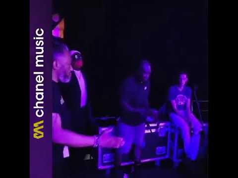 l'entrée de Richard bona au zénith