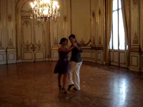 Gabriel Missé y Analía Centurión-Festival Tango con las Estrellas-Clase de Iniciados