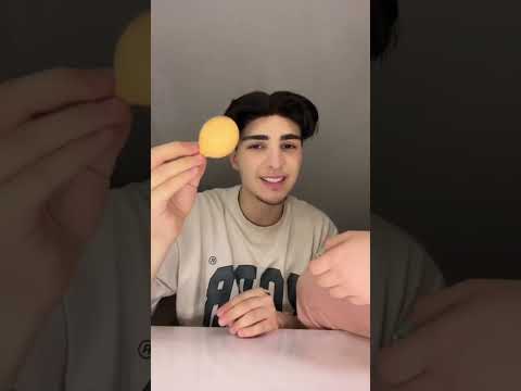 Nisa makes squishies😂