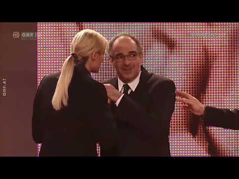 Michael Niavarani als Staatlich geprüfter Übersetzer für Frauen und Männer Gedanken und Sprache