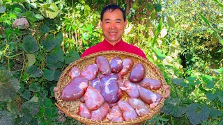 WORLD HOTTEST Meal! Flaming Spicy Pork Kidneys on Burning Hot Stones! | Uncle Rural Gourmet