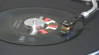 The Raggamuffins - Parade Of Certainty, rare 60's 45