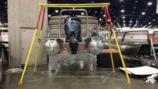 GoHoist Lifting Pontoons at Louisville Boat Show - Lift Boat Off Trailer