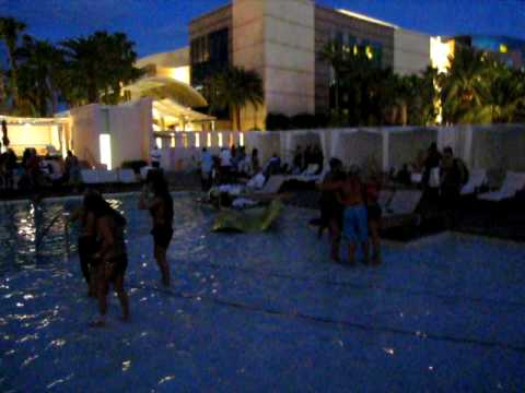 Boris @Wet Republic MDW 2009