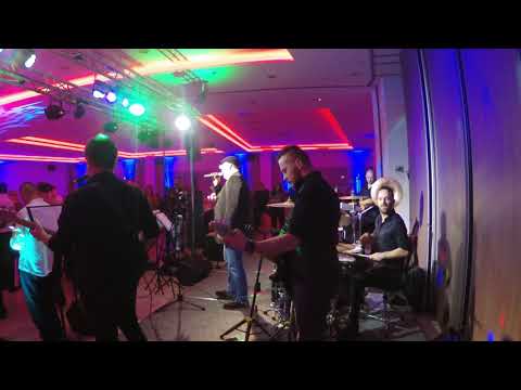 SINIŠA VUCO & Grupa CENTRIFUGA - Nisi ti od jučer