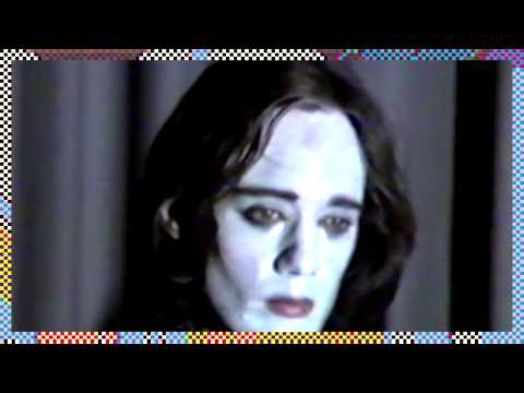 The Legendary Lightness - April Hearts (Official Videoclip)