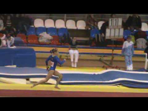 Lora Long GBR   Vault 2 Mikhail Voronin Cup