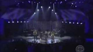Rascal Flatts with Kelly Clarkson - What Hurts the Most