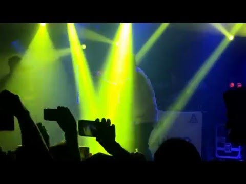 MADMAN ft. FABRI FIBRA - Ramadan live Milano 06/02/2016