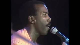 Eric Clapton - I Wanna Make Love To You (Montreux Jazz Festival 1986)
