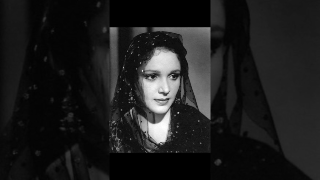 first kiss scenes inn cinema #shorts #short