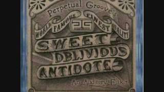 Perpetual Groove - Teakwood Betz