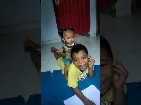 Waktu masih pada imut-imut akur, sekarang berantem terus😱