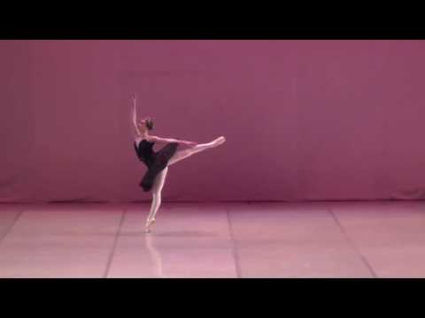 BLACK SWAN Zarah Frola Alessandro Frola