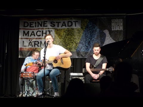 Jonas Monar beim Benefizkonzert in Scharnebeck