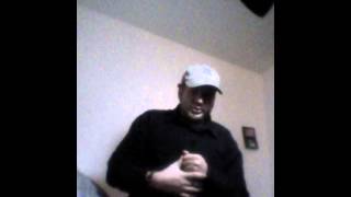 Kelly Osbourne uh oh