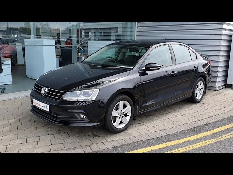 151D32819 - 2015 Volkswagen Jetta CL 2.0TDI M5F 110HP 4DR 13,900