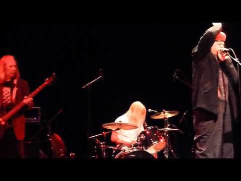 Rocket From The Tombs 18/05/2012 Paris Beaubourg "So Cold"