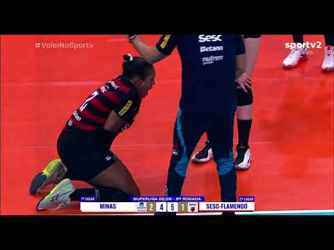 Simone Lee machuca o dedo e precisa de atendimento, Sesc Flamengo X Minas 